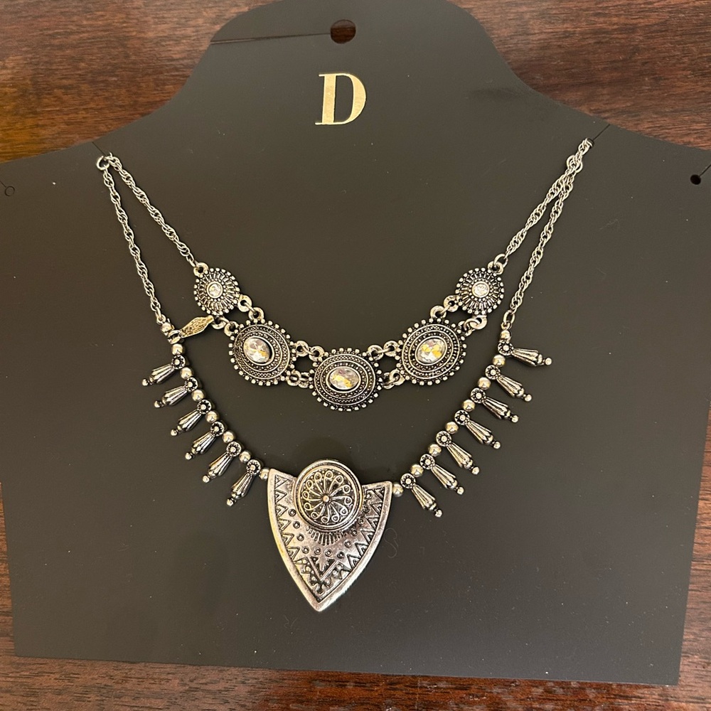 Burnished Silver Layered Necklace W/CZ’s & Intricate Design New on Card